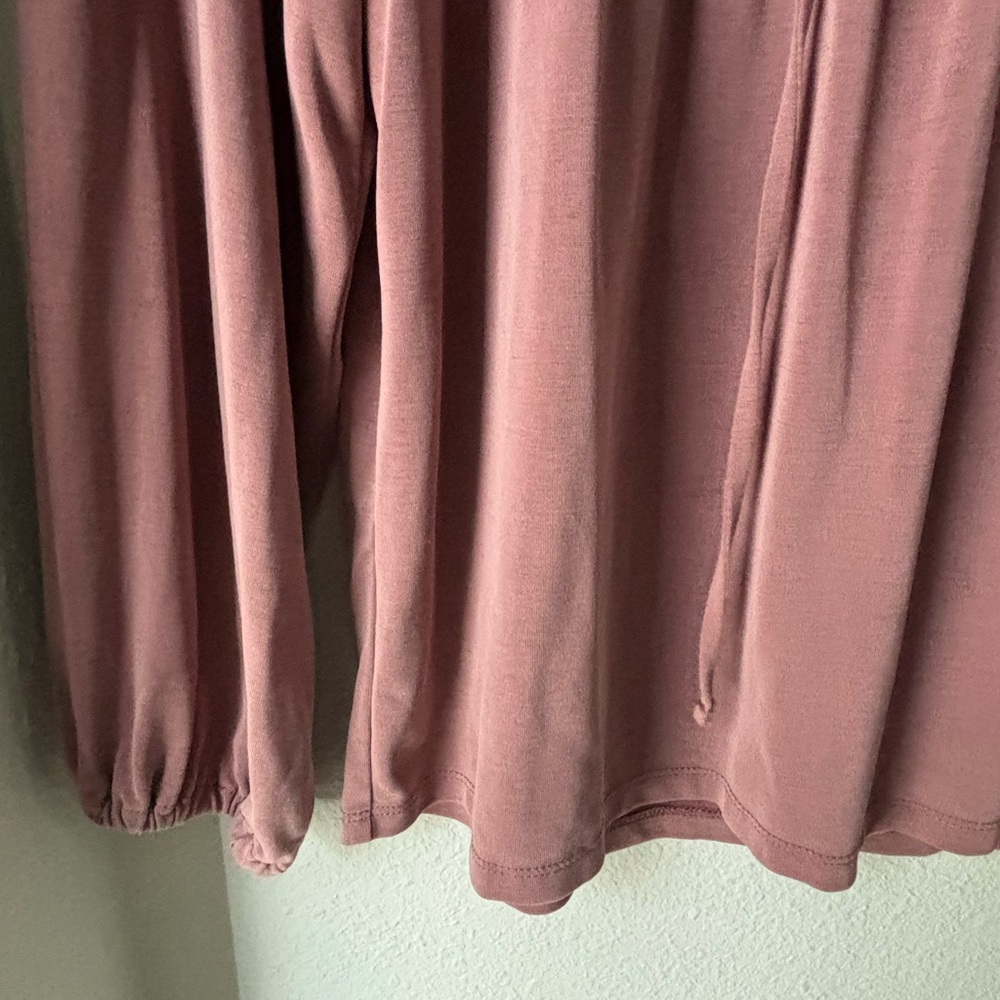Lucky Brand Women's Dusty Rose Long Sleeve Top - Picture 3 of 6